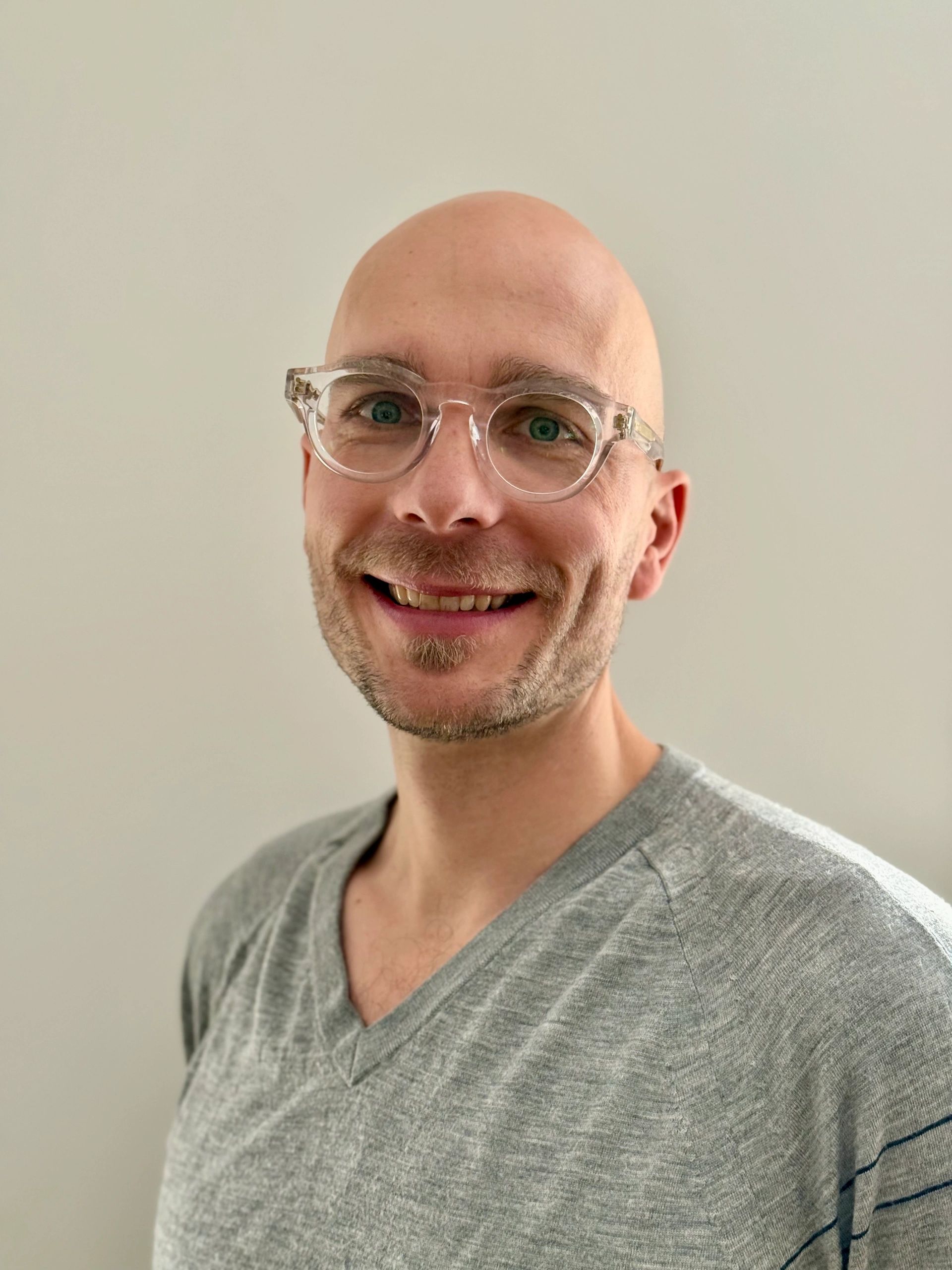 Emile Nahachewsky, B.Sc.Kin, MPT